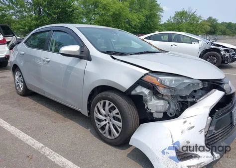 2018 Toyota Corolla Le z USA, uszkodzony, nr VIN 2T1BURHE9JC067155